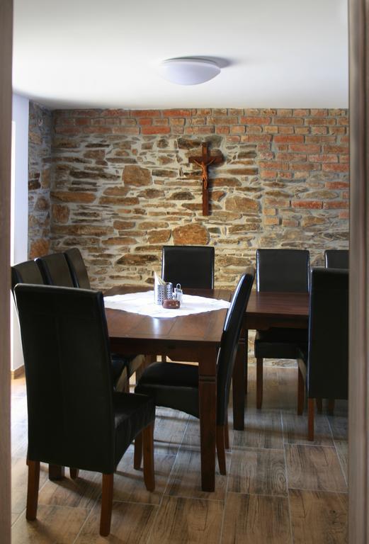 Stein Apartment *